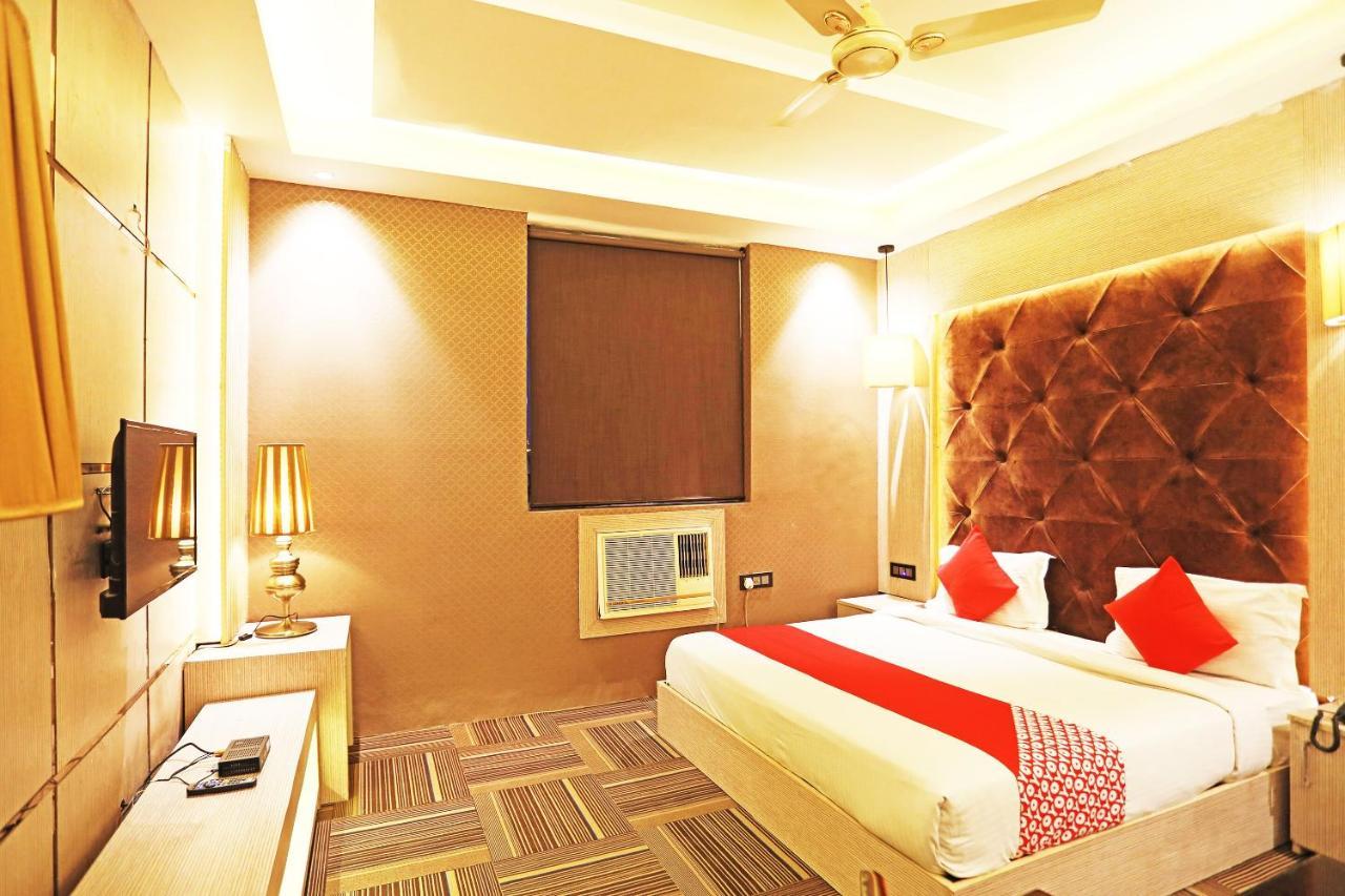 Fabhotel Ronald Inn Faridabad Dış mekan fotoğraf