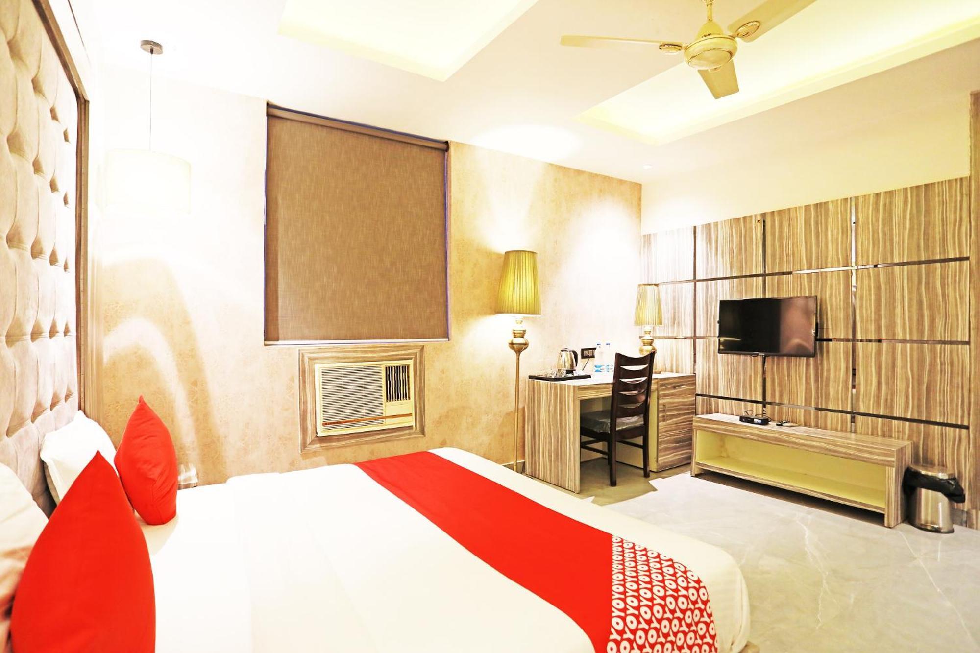 Fabhotel Ronald Inn Faridabad Dış mekan fotoğraf