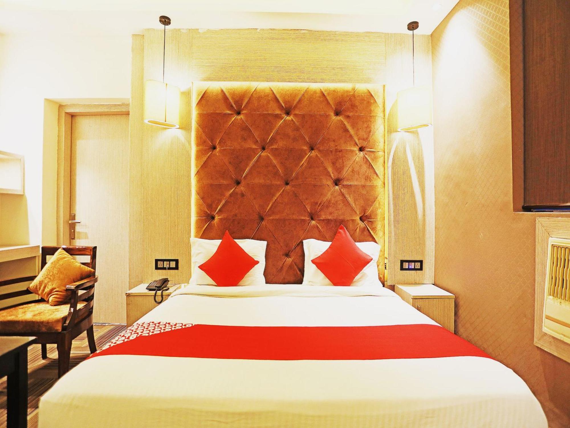 Fabhotel Ronald Inn Faridabad Dış mekan fotoğraf