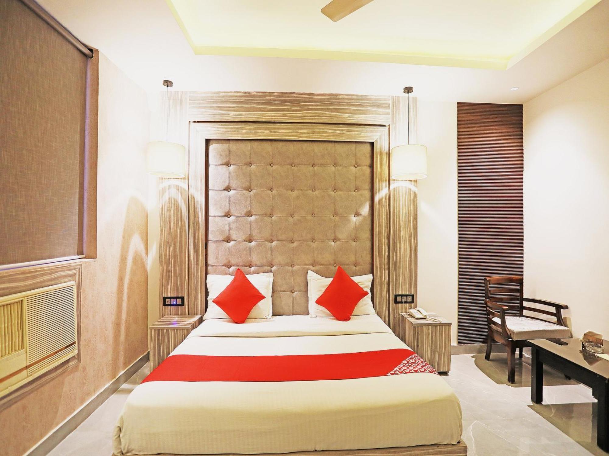 Fabhotel Ronald Inn Faridabad Dış mekan fotoğraf