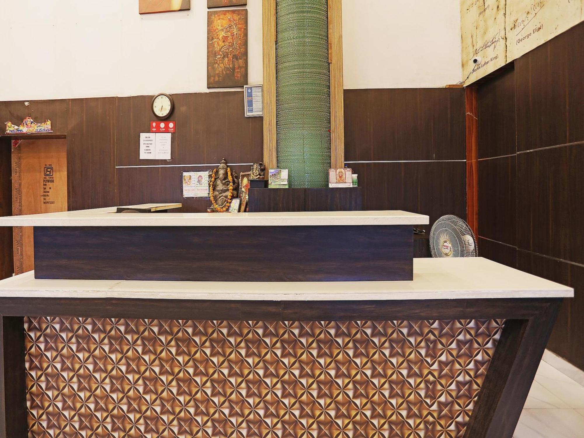 Fabhotel Ronald Inn Faridabad Dış mekan fotoğraf