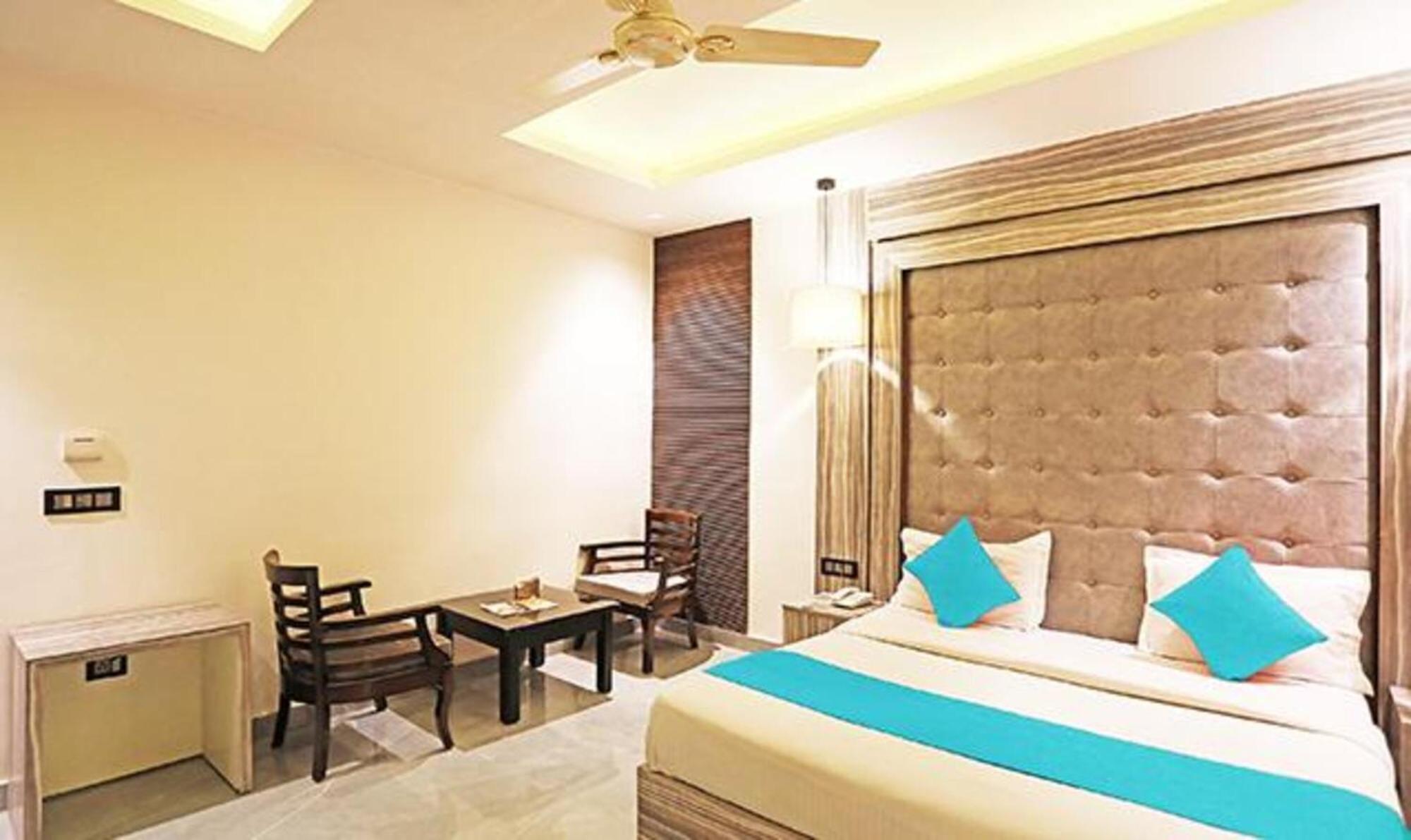 Fabhotel Ronald Inn Faridabad Dış mekan fotoğraf