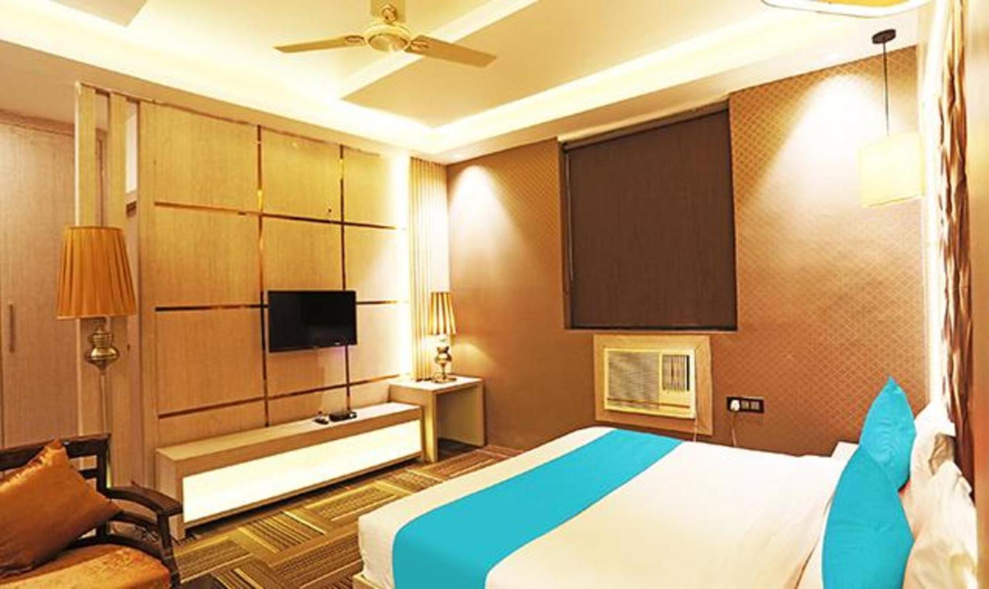 Fabhotel Ronald Inn Faridabad Dış mekan fotoğraf